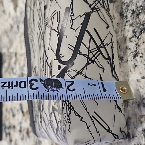 2/$10 MAC cosmetics bag - Picture 5 of 5